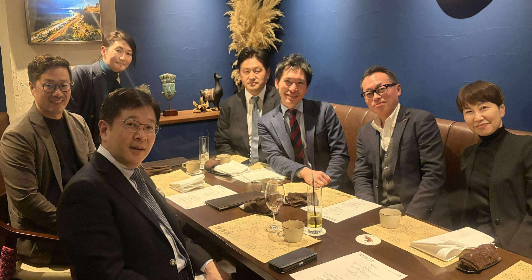 朝比奈がアドバイザーを務めている那須塩原市 渡辺美知太郎市長がお越しになり、株式会社 SKY Educational Partners 金重惠介代表取締役を交え、意見交換しました